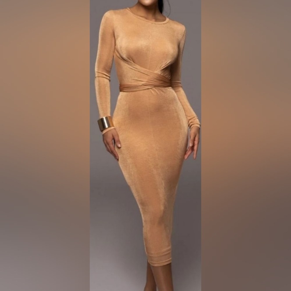 🎄NWT JLUXLABEL Dress Size Small
